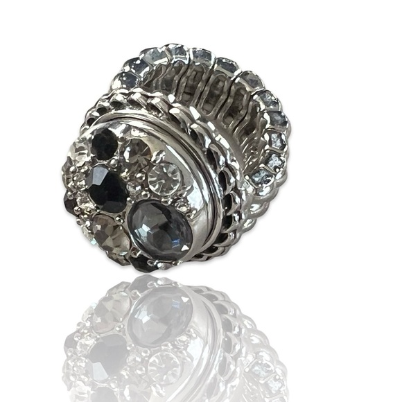 Ornate Silver and Fashion Stretchband Ring - Picture 2 of 5